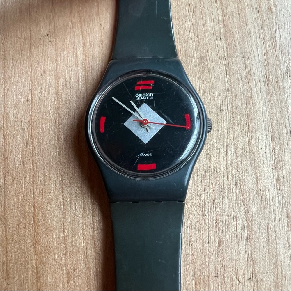 Vintage 1984 Swatch Mah-Jong LA101 Swiss Watch NEW BATTERY